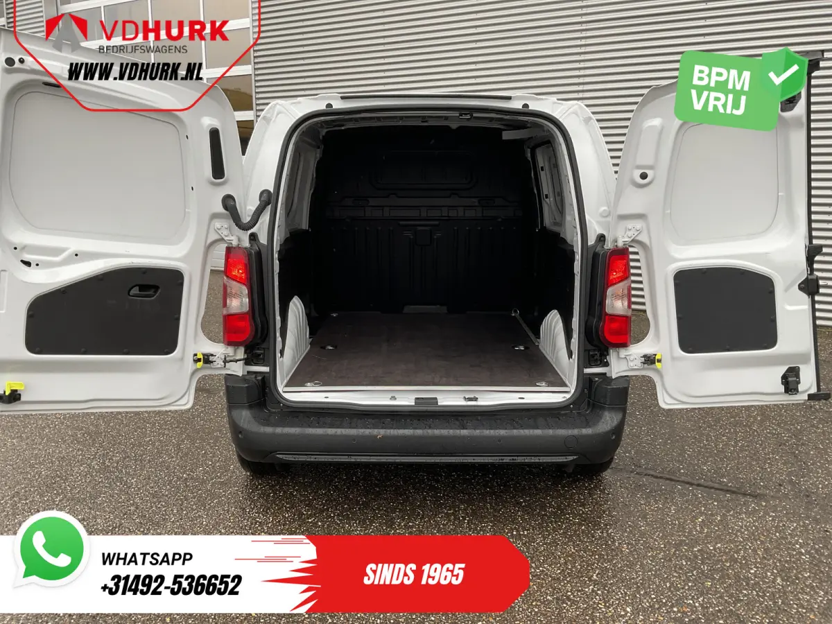 1.2 BENZINE Airco/ Cruise/ PDC/ Bluetooth