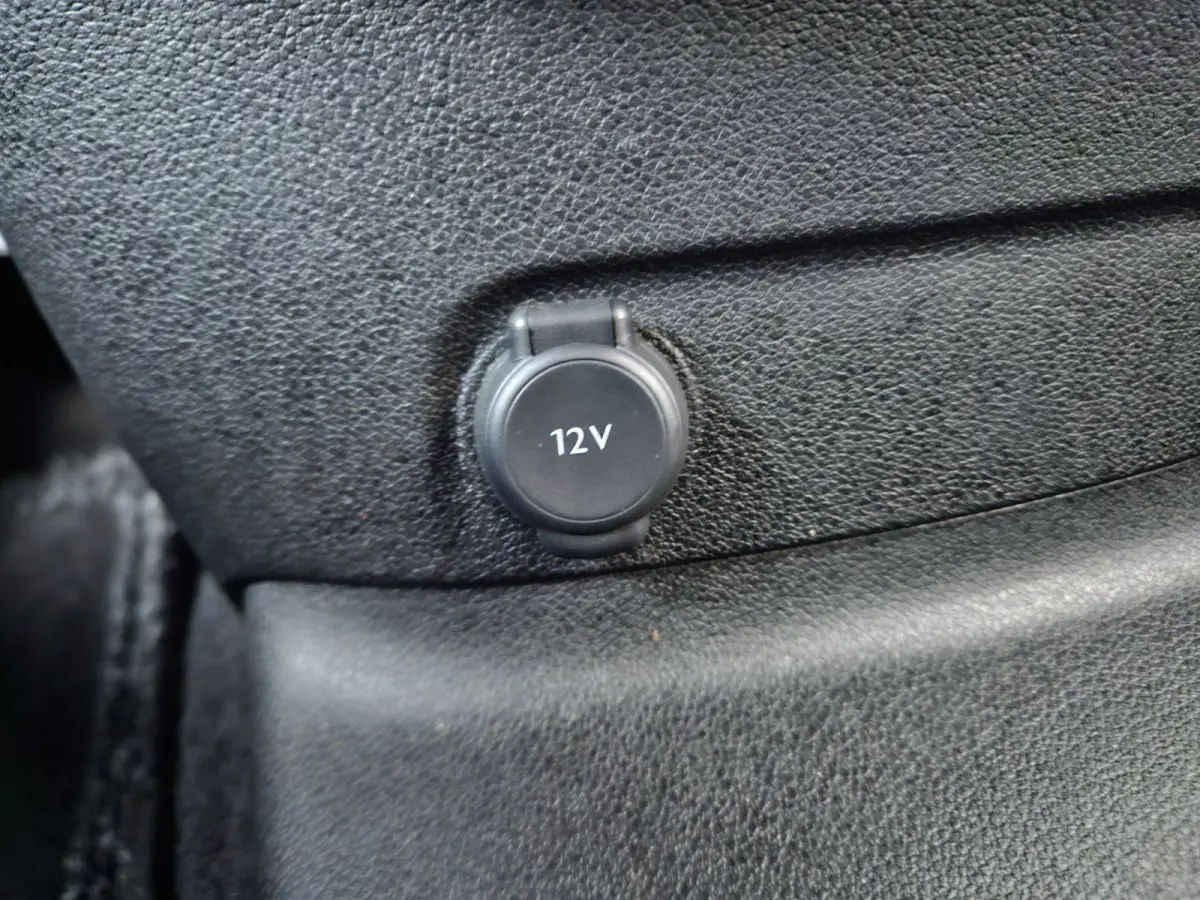 1.5D 130pk L2 1000kg Automaat! 130PK! NAP! Mooie/Nette Bus! Carplay! Camera!