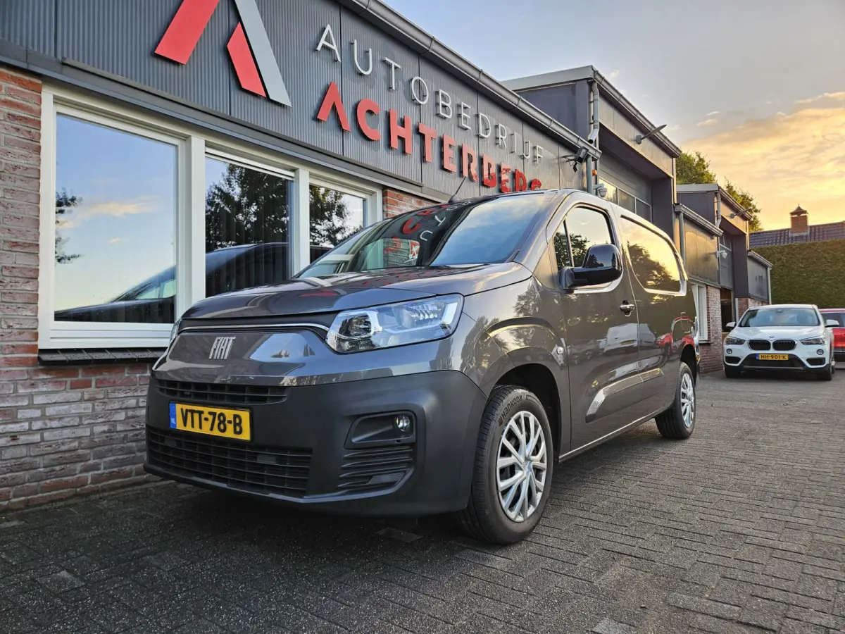 1.5D 130pk L2 1000kg Automaat! 130PK! NAP! Mooie/Nette Bus! Carplay! Camera!