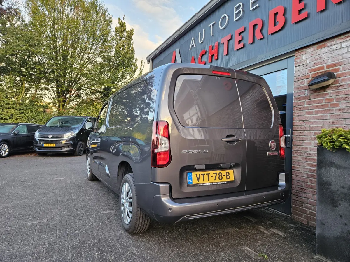 1.5D 130pk L2 1000kg Automaat! 130PK! NAP! Mooie/Nette Bus! Carplay! Camera!
