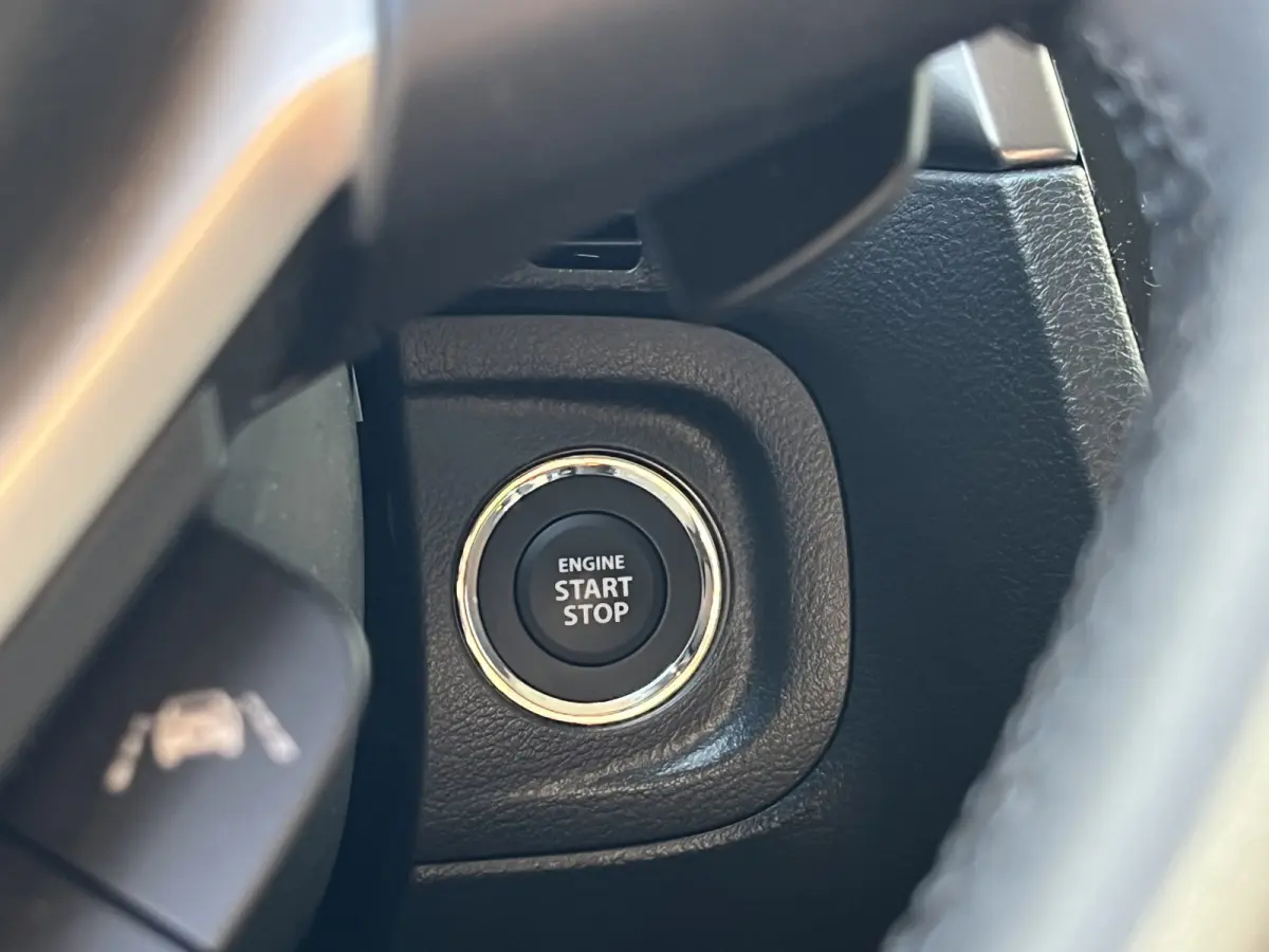 1.4 Boosterjet Smart Hybrid Select Automaat  €2.000,- voordeel | Meerdere kleuren leverbaar |  Bi-Tone | Adapt. Cruise | Camera | Dodehoek | Rijstrook | Stoelverwarming | etc. etc.