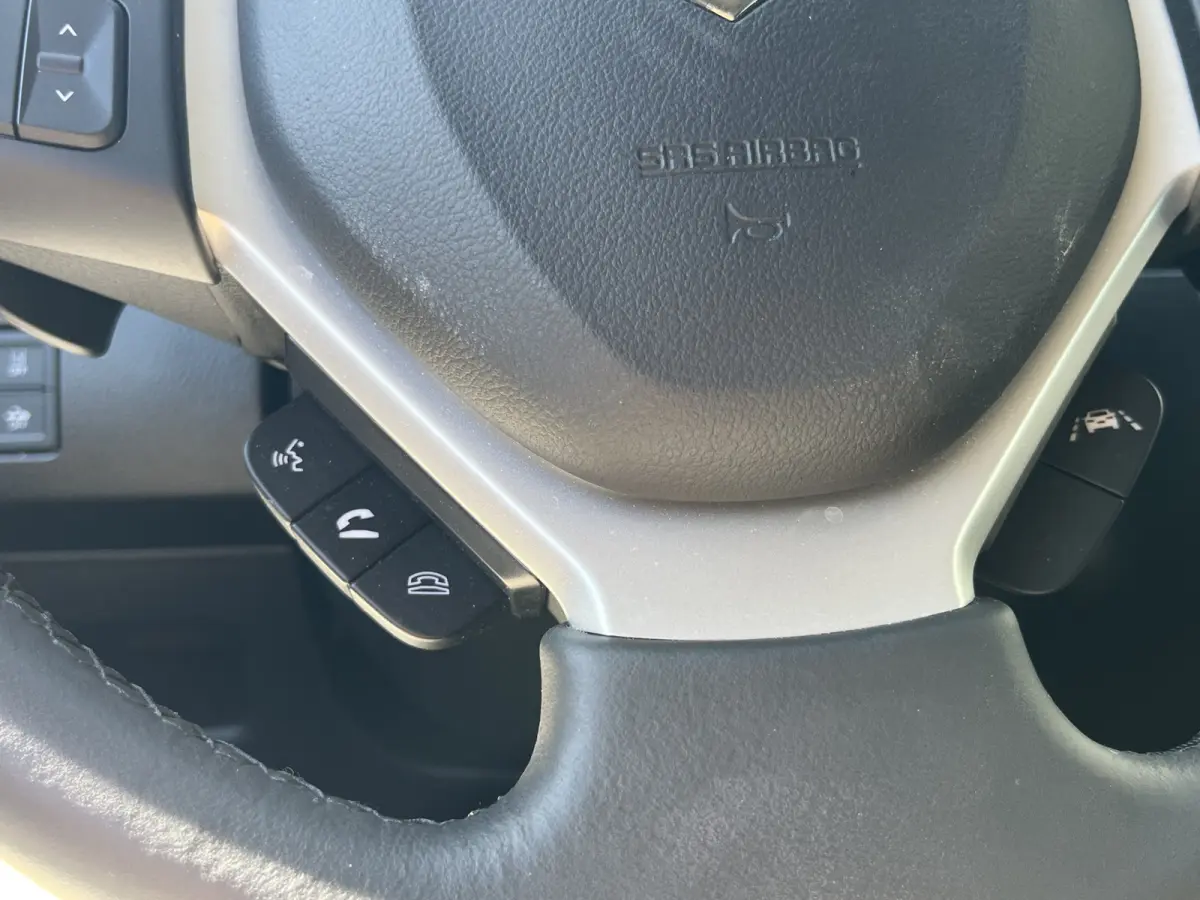 1.4 Boosterjet Smart Hybrid Select Automaat  €2.000,- voordeel | Meerdere kleuren leverbaar |  Bi-Tone | Adapt. Cruise | Camera | Dodehoek | Rijstrook | Stoelverwarming | etc. etc.