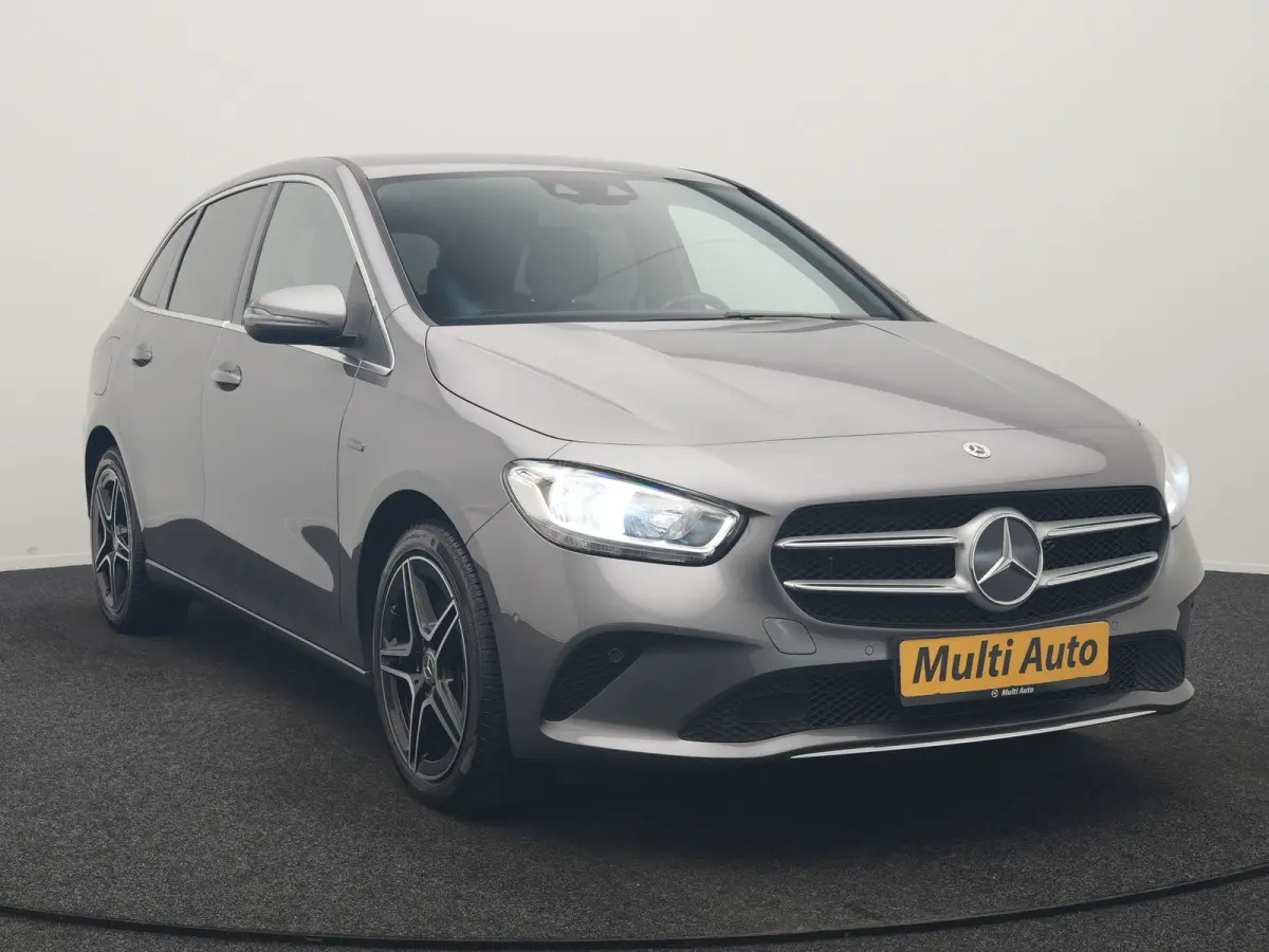 250 e Business Line PHEV 218pk Dealer O.H. | SOH 95% | Stoelverwarming | Apple Carplay | Cruise Control | Widescreen Navi | Draadloze Telefoonlader | Park Assist | Lane Assist | DAB | LED Ko