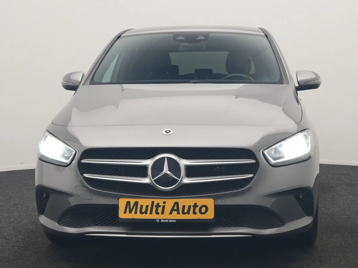 250 e Business Line PHEV 218pk Dealer O.H. | SOH 95% | Stoelverwarming | Apple Carplay | Cruise Control | Widescreen Navi | Draadloze Telefoonlader | Park Assist | Lane Assist | DAB | LED Ko
