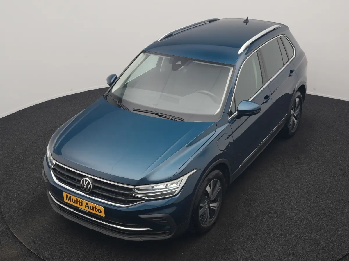 1.4 TSI eHybrid Elegance PHEV 245pk Dealer O.H. | SOH 88,4% | Trekhaak Af Fabriek | Adaptive Cruise | Camera | Alcantara Sportstoelen Massage & Verwarmd | Stuur Verwarmd | Apple Carplay | Na