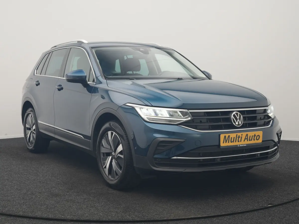 1.4 TSI eHybrid Elegance PHEV 245pk Dealer O.H. | SOH 88,4% | Trekhaak Af Fabriek | Adaptive Cruise | Camera | Alcantara Sportstoelen Massage & Verwarmd | Stuur Verwarmd | Apple Carplay | Na