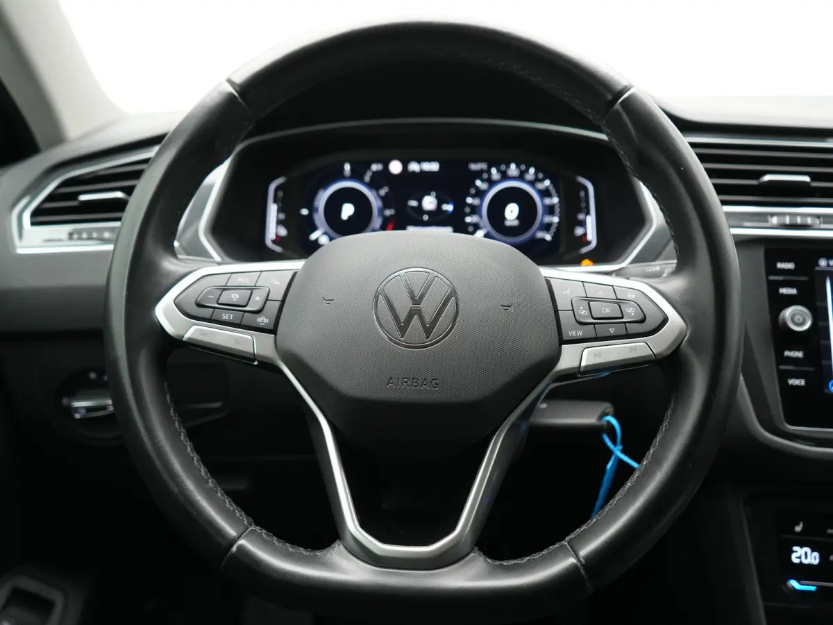 1.4 TSI eHybrid Elegance PHEV 245pk Dealer O.H. | SOH 88,4% | Trekhaak Af Fabriek | Adaptive Cruise | Camera | Alcantara Sportstoelen Massage & Verwarmd | Stuur Verwarmd | Apple Carplay | Na