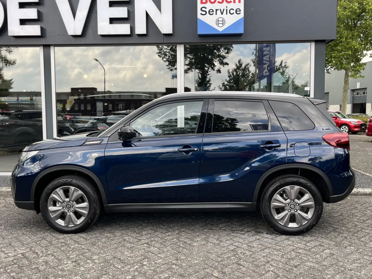 1.4 Boosterjet Smart Hybrid Select | €2.000,- voordeel | In meerdere kleuren leverbaar | Adapt. Cruise | Camera | Dodehoek | Rijstrook | Stoelverwarming | etc. etc.