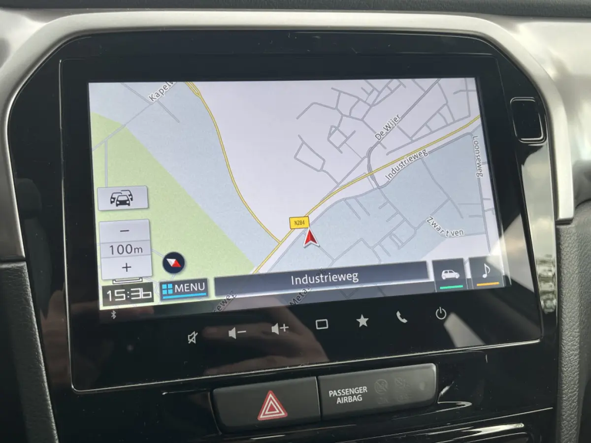 1.4 Boosterjet Smart Hybrid Select | €2.000,- voordeel | In meerdere kleuren leverbaar | Adapt. Cruise | Camera | Dodehoek | Rijstrook | Stoelverwarming | etc. etc.