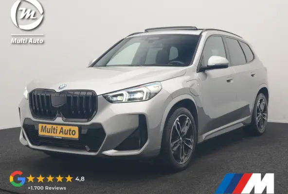xDrive30e M Sport PHEV 326pk Dealer O.H. | SOH 95,9% | Trekhaak Af Fabriek | Panodak | Head Up | Adaptive Cruise | 360 Camera | Harman / Kardon | Alcantara Sportstoelen Massage & Memory | BL