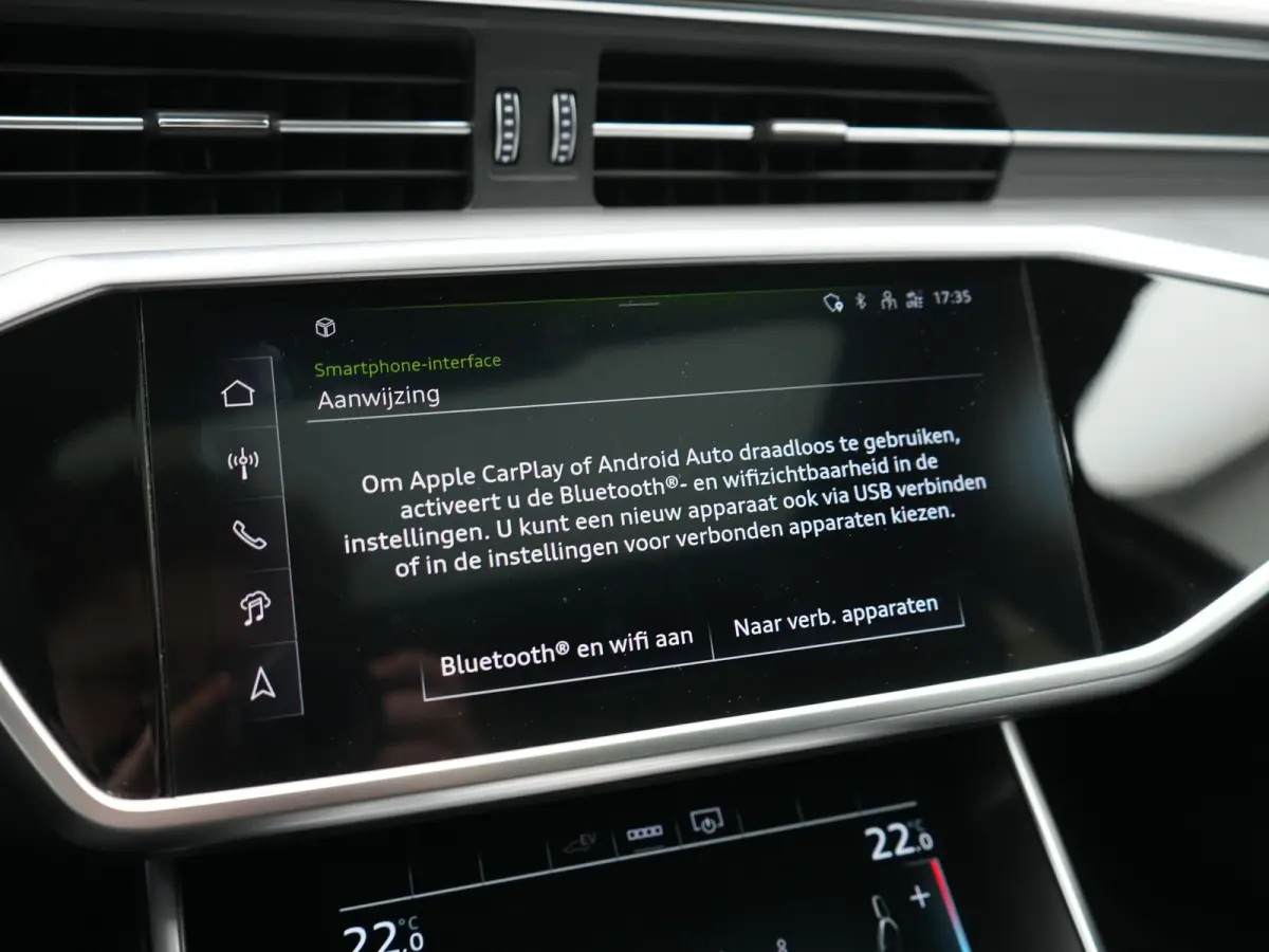 55 TFSI e Quattro 2x S Line PHEV 367pk Dealer O.H. | Trekhaak Af Fabriek | Panodak | Matrix LED | Alcantara Sportstoelen Memory & Verwarmd | Camera | Keyless | 20"L.M | Navigatie | DAB | Cru