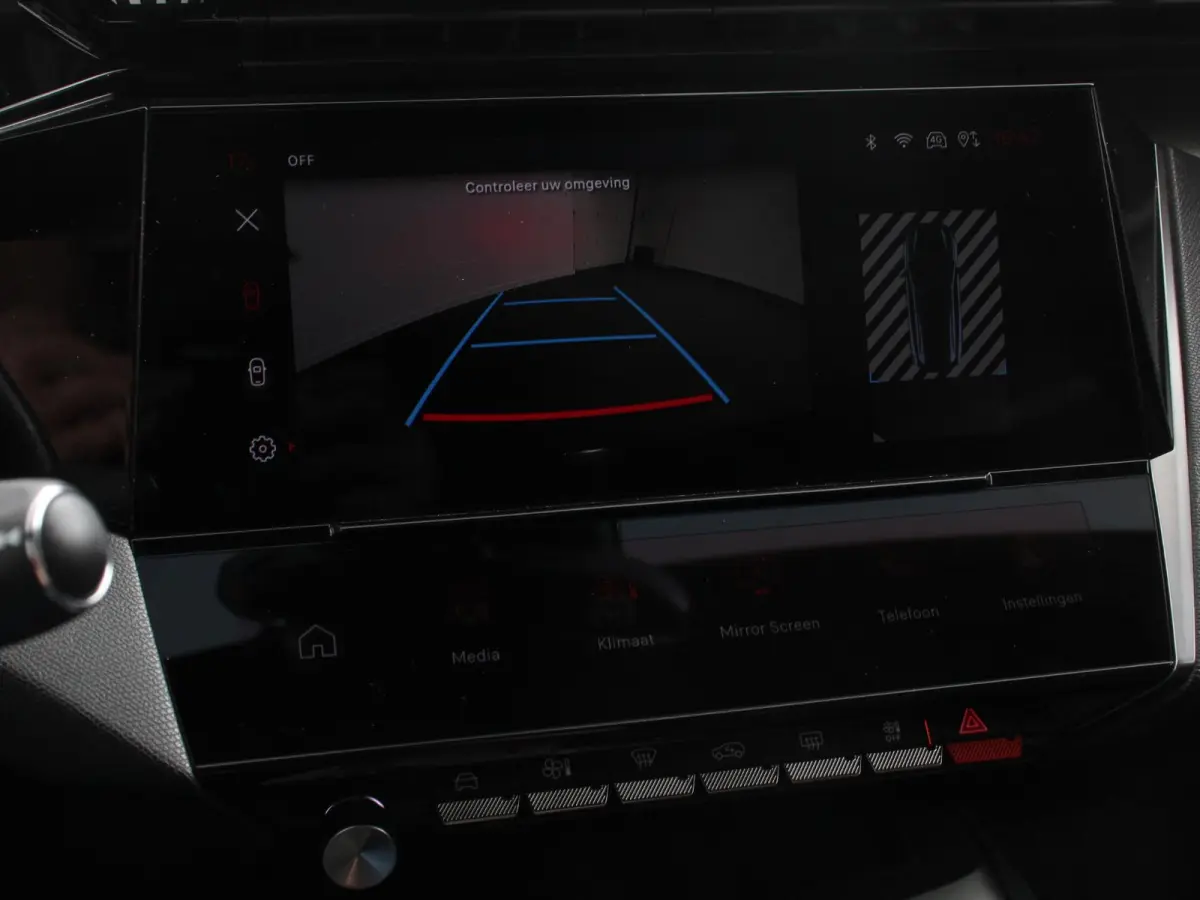 1.2 PureTech 130pk Automaat GT SW Climate control Adaptive cruise control Parkeersensoren Achteruitrijcamera Navigatie Voorstoelen verwarmd LED Apple Carplay/ Android Auto