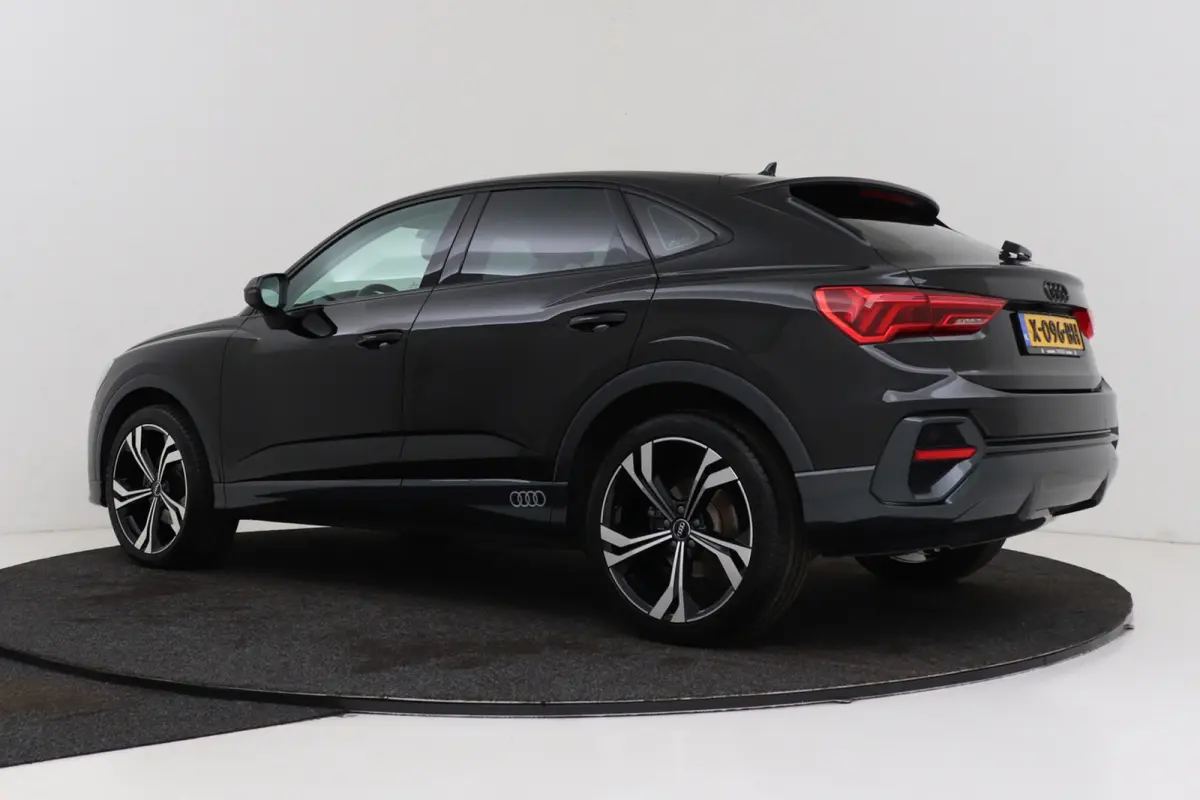 35 TFSI S-Line Edition | Adap. Cruise | CarPlay | Digital Cockpit | Sportstoelen | Stoelverwarming |