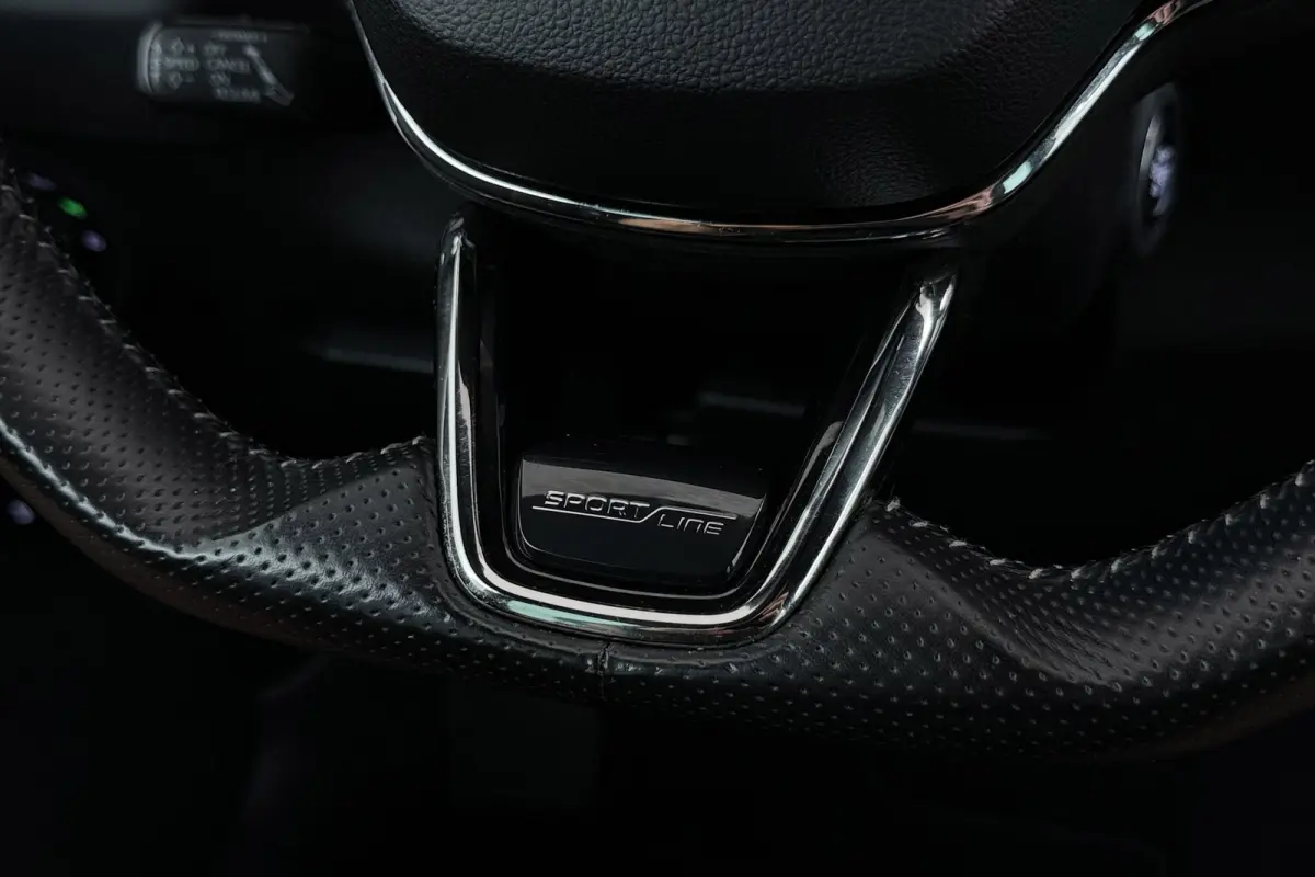 1.5 TSI Sportline Business | Uitklap Trekhaak | Org NL | CarPlay | Digital Cockpit | Camera | Stoelverwarming |