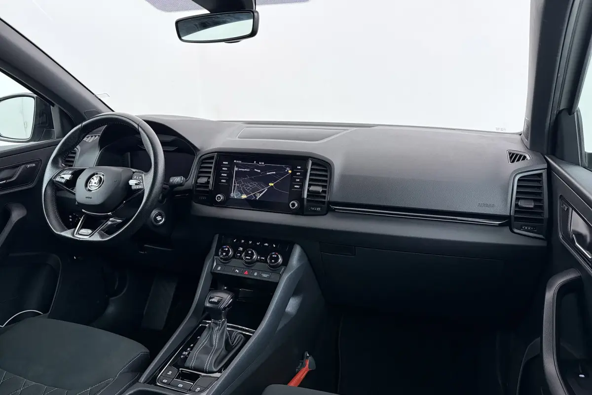 1.5 TSI Sportline Business | Uitklap Trekhaak | Org NL | CarPlay | Digital Cockpit | Camera | Stoelverwarming |