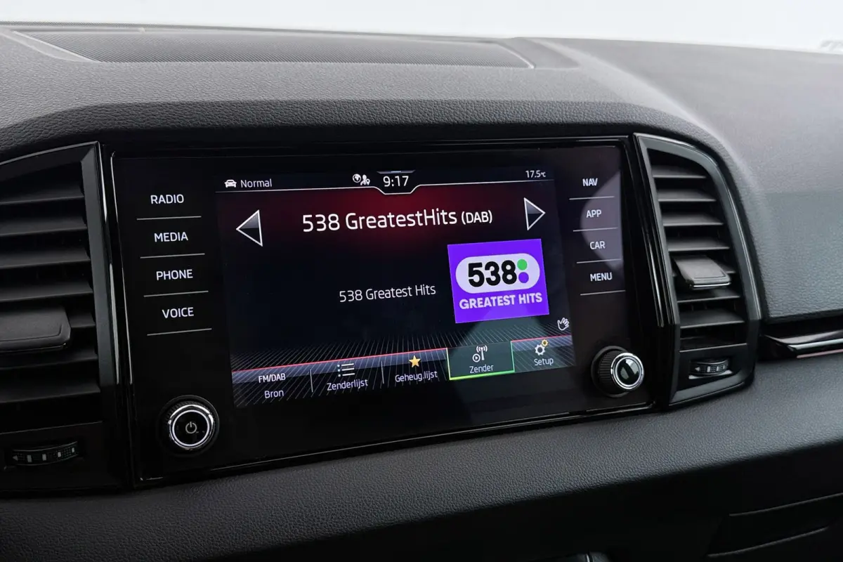 1.5 TSI Sportline Business | Uitklap Trekhaak | Org NL | CarPlay | Digital Cockpit | Camera | Stoelverwarming |