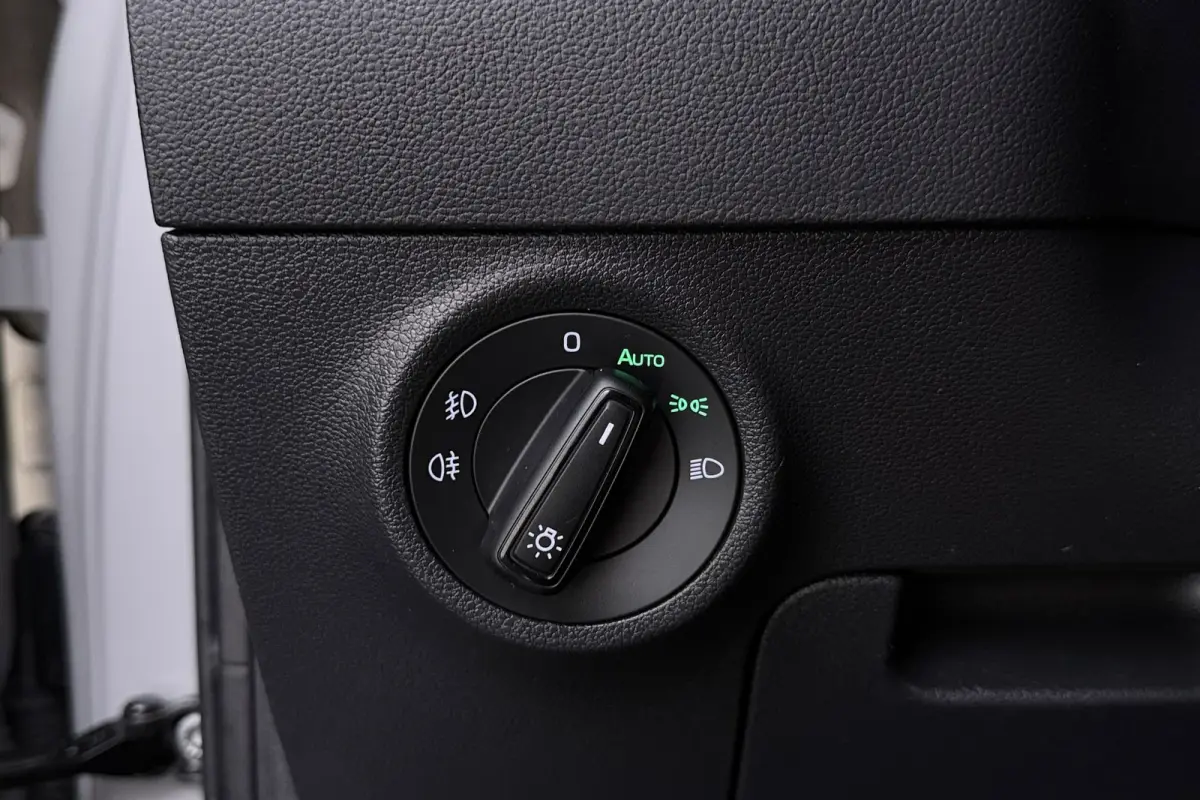 1.5 TSI Sportline Business | Uitklap Trekhaak | Org NL | CarPlay | Digital Cockpit | Camera | Stoelverwarming |