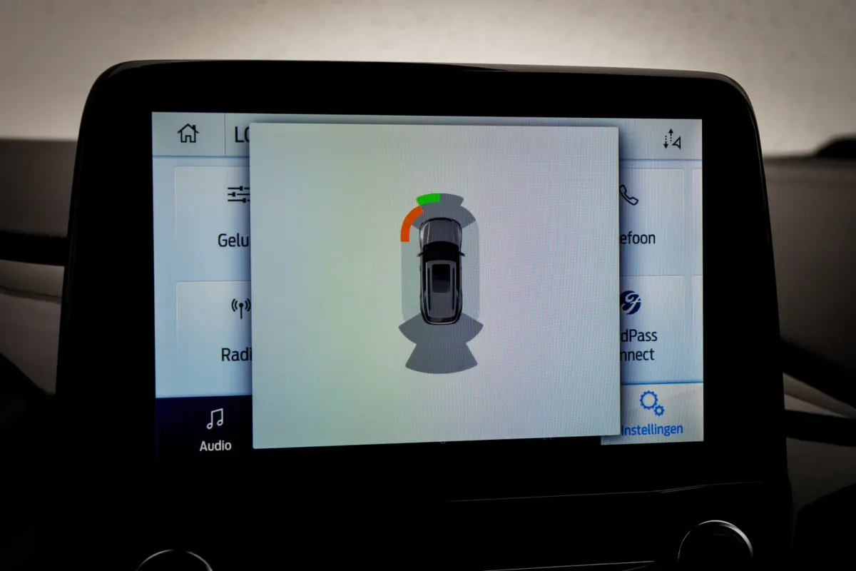 1.0 124 Pk EcoBoost ST-Line I NL Auto 1e Eig. I LED I Navi I Camera