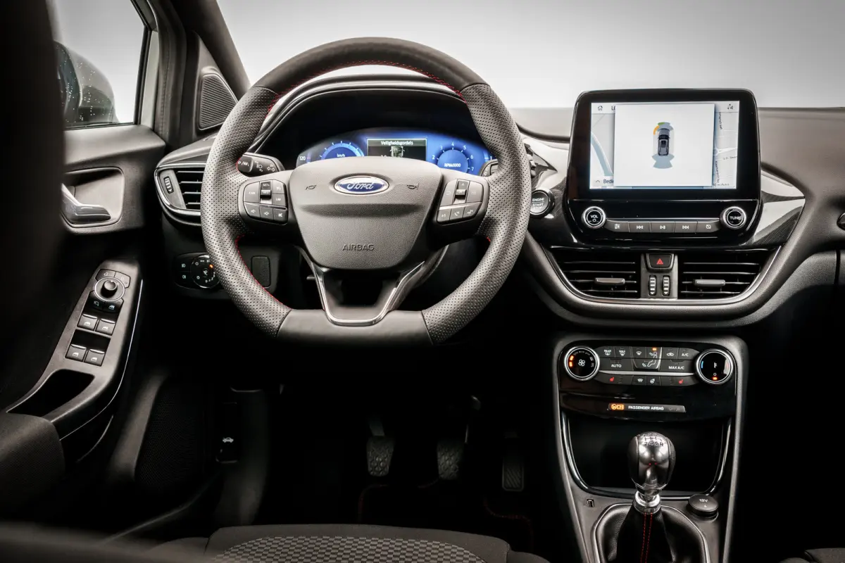 1.0 124 Pk EcoBoost ST-Line I NL Auto 1e Eig. I LED I Navi I Camera