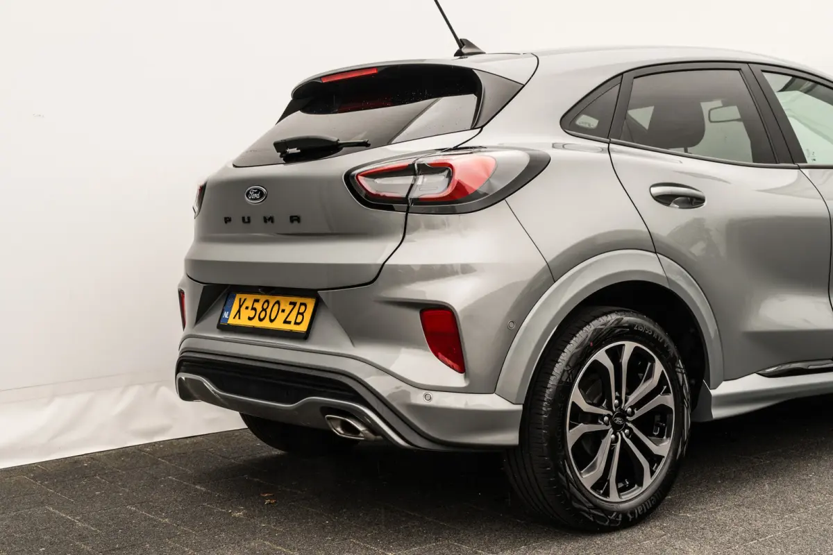 1.0 124 Pk EcoBoost ST-Line I NL Auto 1e Eig. I LED I Navi I Camera
