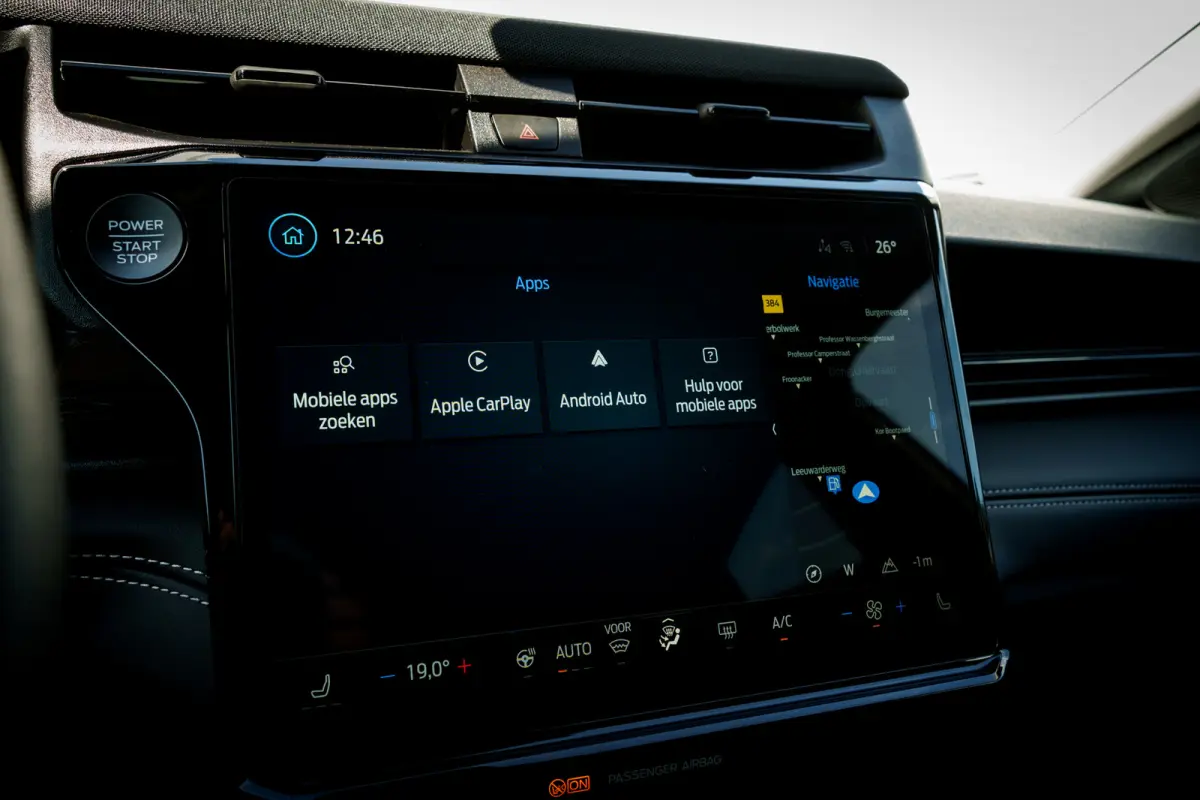 1.0 EcoBoost Titanium NW model | LED | Camera | Winter-Pakket | PDC