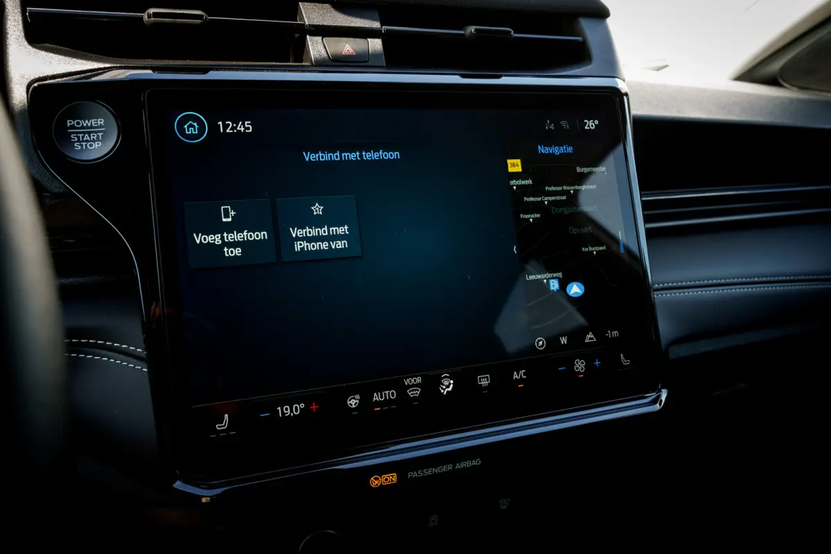1.0 EcoBoost Titanium NW model | LED | Camera | Winter-Pakket | PDC