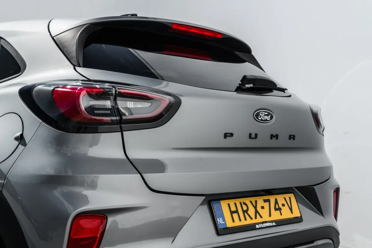 1.0 EcoBoost Titanium NW model | LED | Camera | Winter-Pakket | PDC