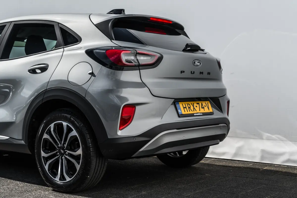 1.0 EcoBoost Titanium NW model | LED | Camera | Winter-Pakket | PDC