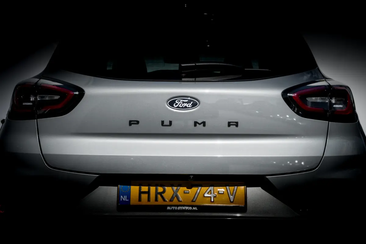 1.0 EcoBoost Titanium NW model | LED | Camera | Winter-Pakket | PDC