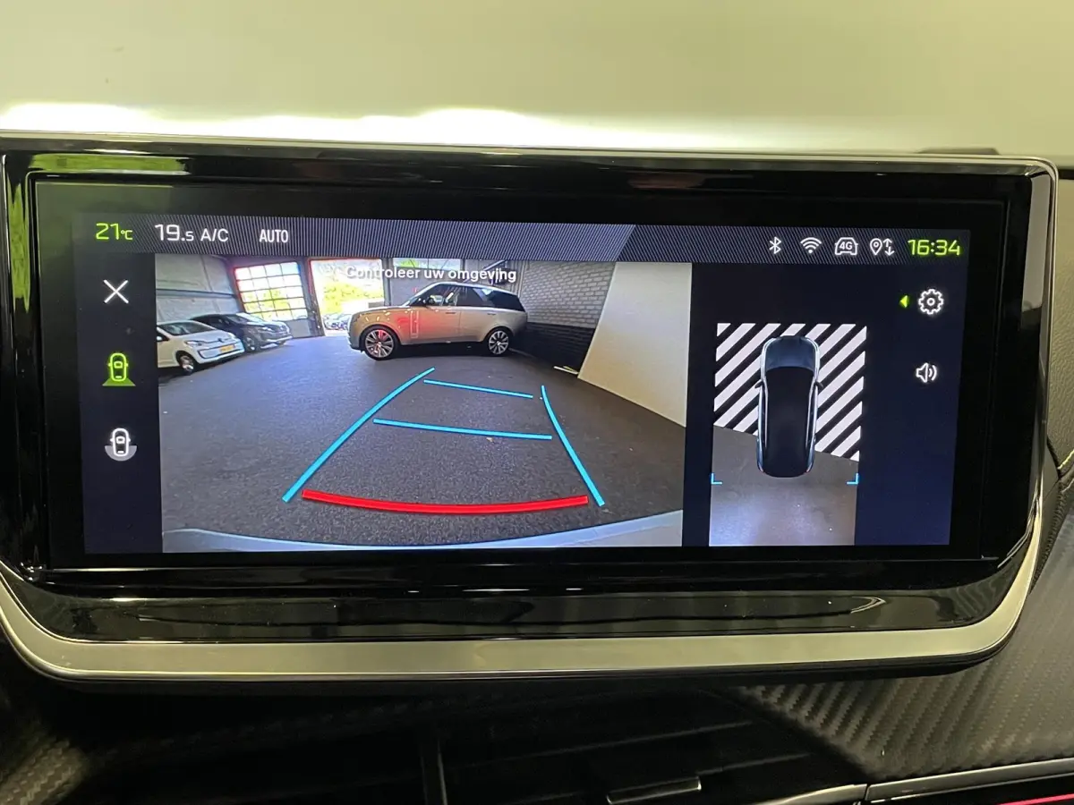 1.2 PureTech 130pk Automaat GT-Line Navigatie Apple Carplay/Android Auto Camera Parkeersensoren Ledverlichting Cruise Control Virtual Cockpit Climate Control Lichtmetalen velgen