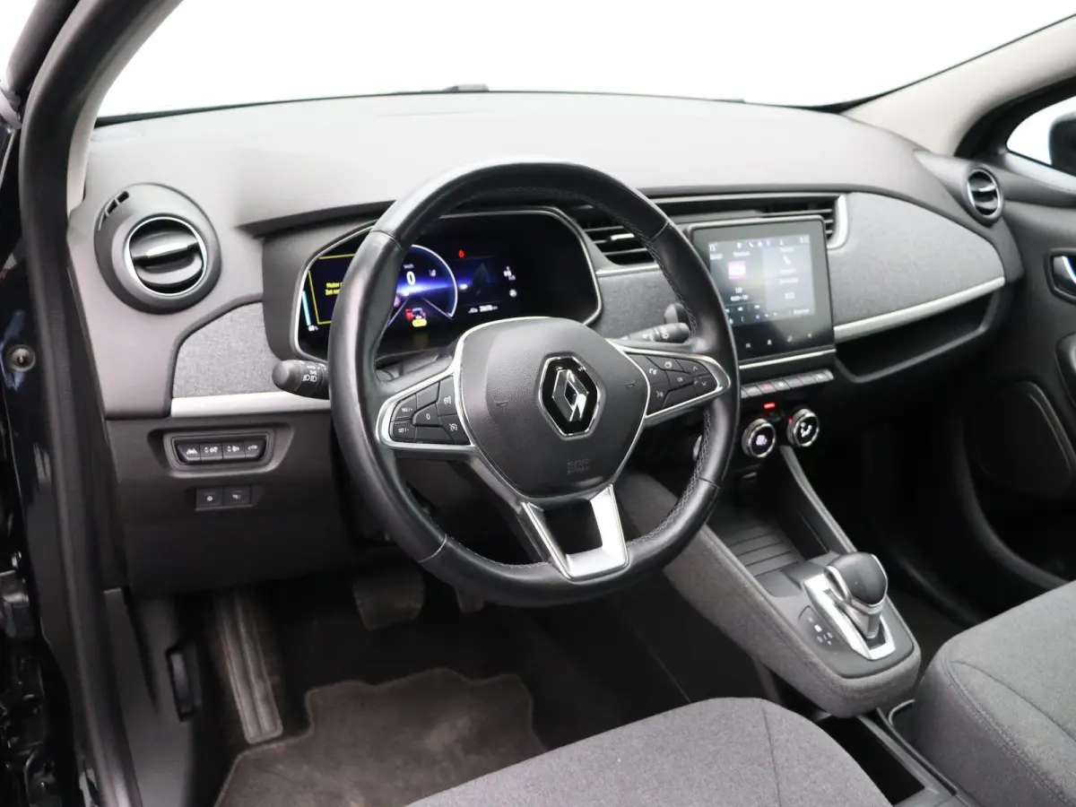 R135 Intens 52 kWh | Koopaccu | CCS Snelladen | Stoelverwarming | Apple Carplay / Android Auto |