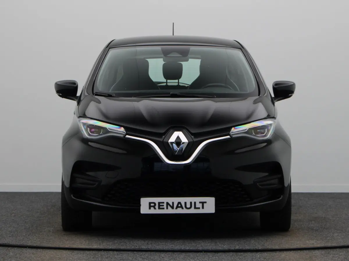 R135 Intens 52 kWh | Koopaccu | CCS Snelladen | Stoelverwarming | Apple Carplay / Android Auto |