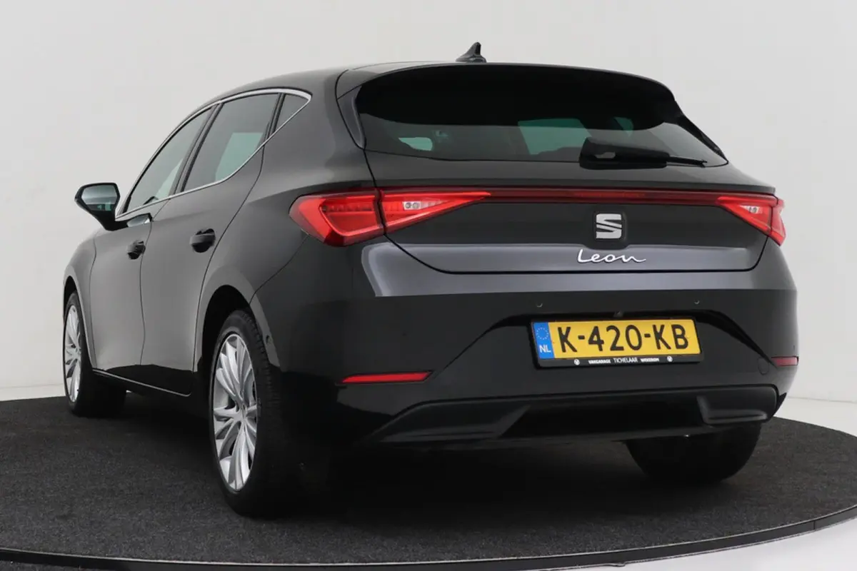 1.0 TSI Style Launch Edition | Org NL | Digital Cockpit | CarPlay | 3-Zone Climate Control | PDC | Adap. Cruise |
