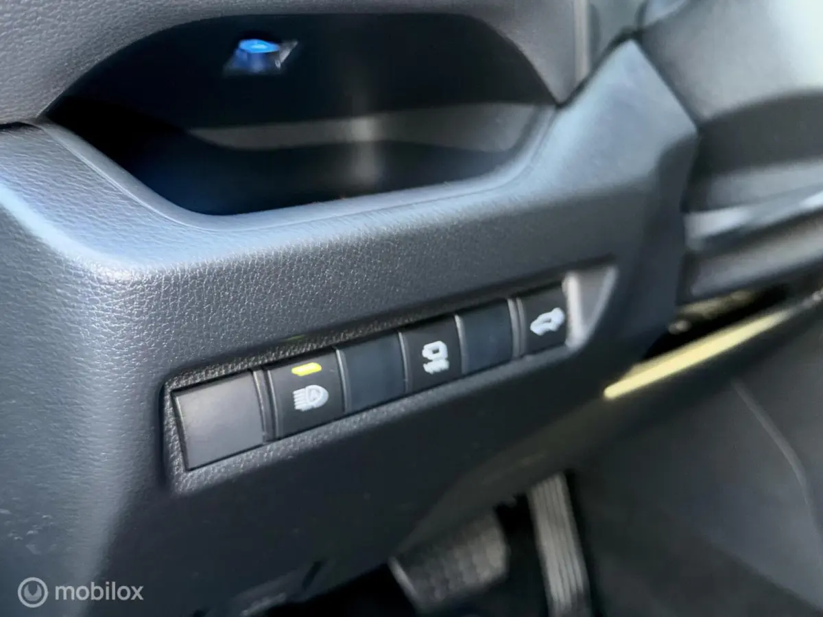 2.0 VVT-i AWD Executive Automaat I Pano I Leder