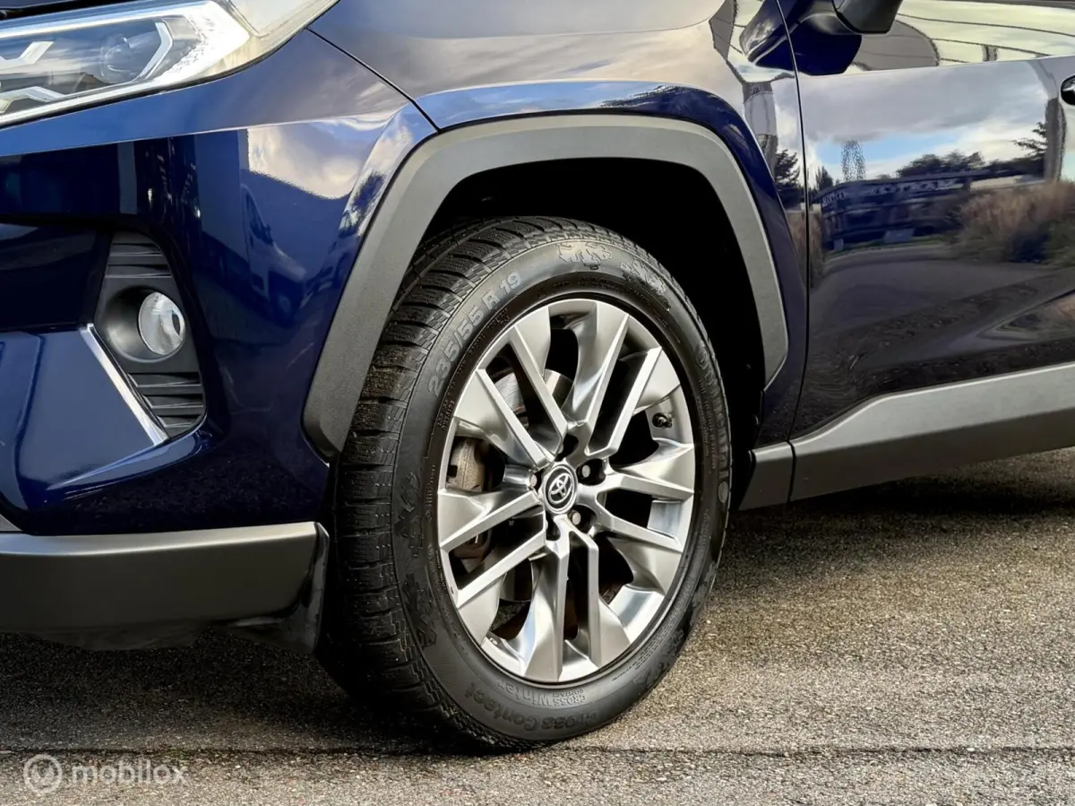 2.0 VVT-i AWD Executive Automaat I Pano I Leder
