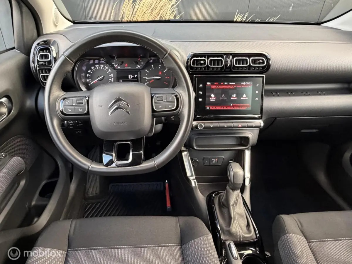 C-Series 130pk I Automaat I Carplay I
