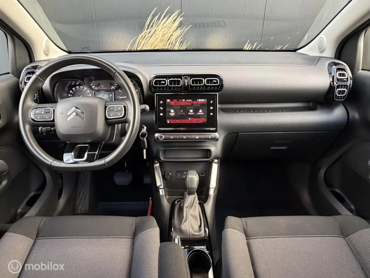 C-Series 130pk I Automaat I Carplay I