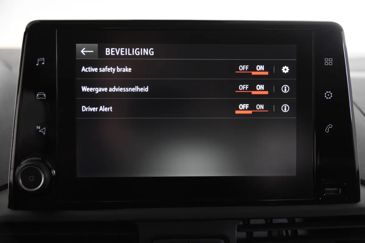 1.2 Turbo L1H1 *1ste Eigenaar*Navigatie*Trekhaak*Carplay*