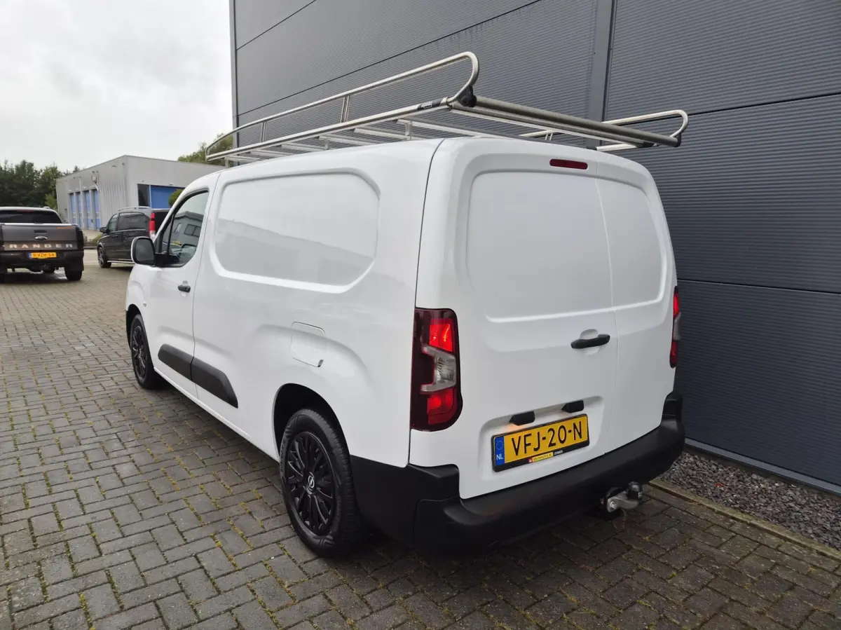 1.5D L2H1 Carplay Navi 102pk RVS imp Eu6 Inrichting