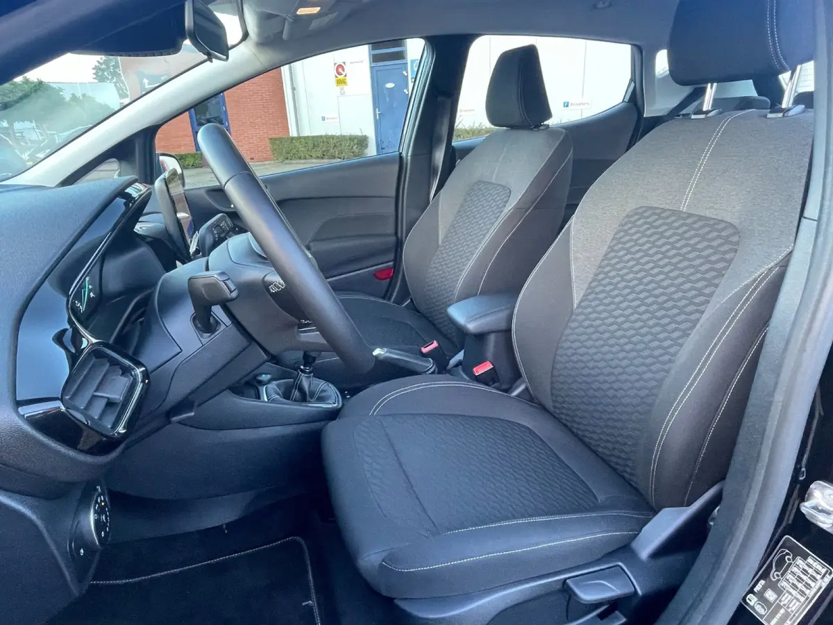 1.0 EcoBoost Hybrid Titanium | Org. NL-auto | 1 ste Eigenaar