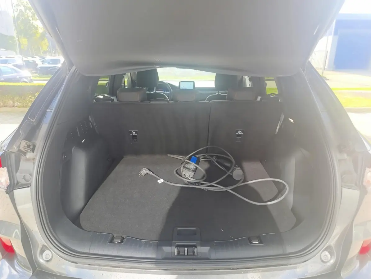 2.5 PHEV ST-Line | Adaptieve Cruise | Elek. Achterklep | Dodehoeksensoren | Stoel/stuur voorruitverwarming | Camera voor + achter | Ford-onderhouden | Trekhaak