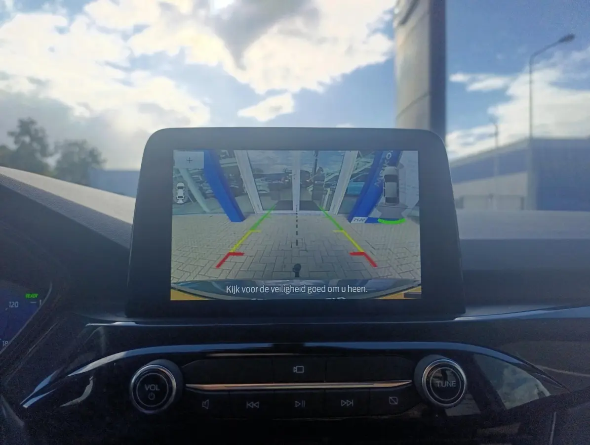 2.5 PHEV ST-Line | Adaptieve Cruise | Elek. Achterklep | Dodehoeksensoren | Stoel/stuur voorruitverwarming | Camera voor + achter | Ford-onderhouden | Trekhaak