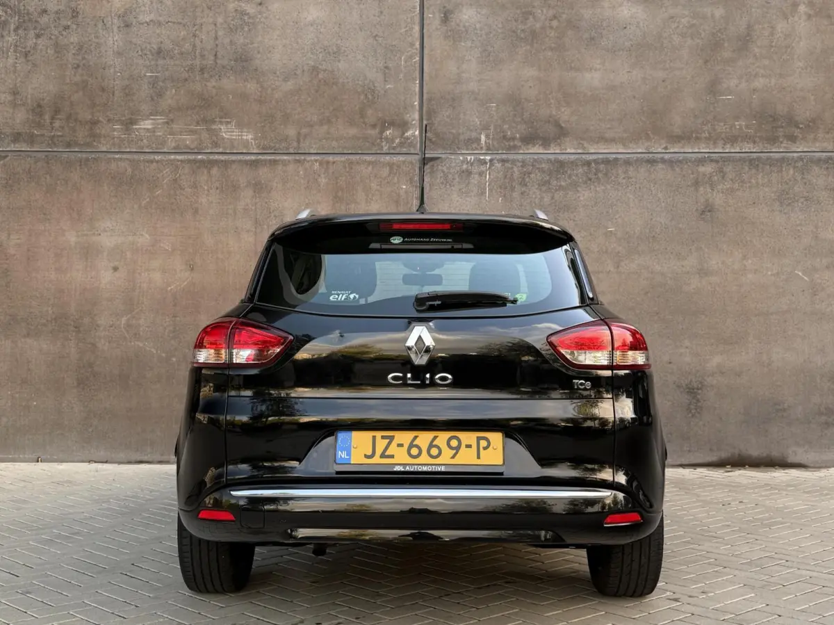 0.9 TCe Limited | Airco | Navigatie | DAB+ | Cruise control | Lichtmetaal |