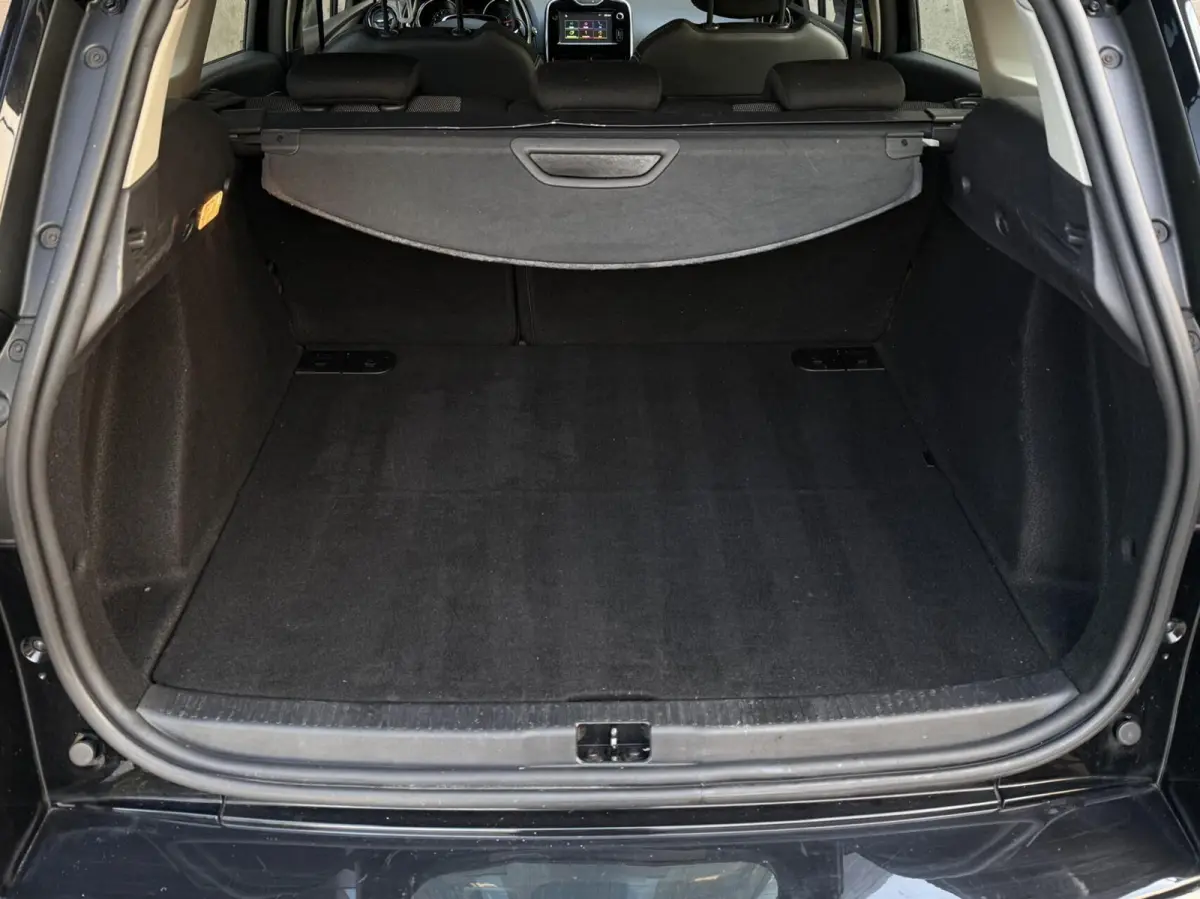 0.9 TCe Limited | Airco | Navigatie | DAB+ | Cruise control | Lichtmetaal |