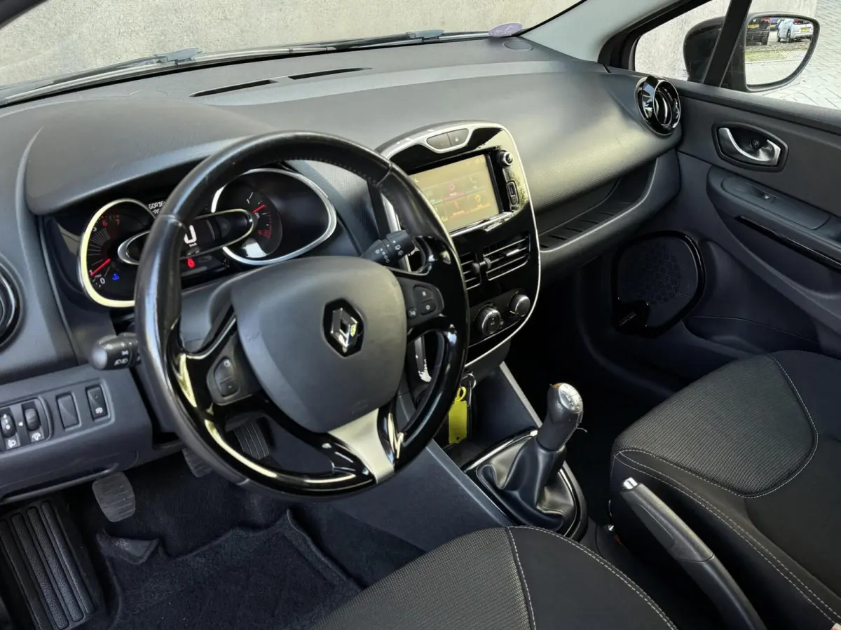 0.9 TCe Limited | Airco | Navigatie | DAB+ | Cruise control | Lichtmetaal |