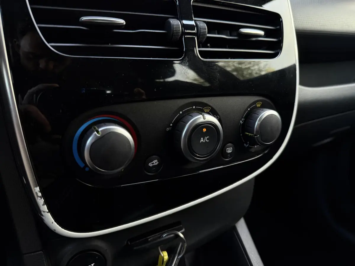 0.9 TCe Limited | Airco | Navigatie | DAB+ | Cruise control | Lichtmetaal |