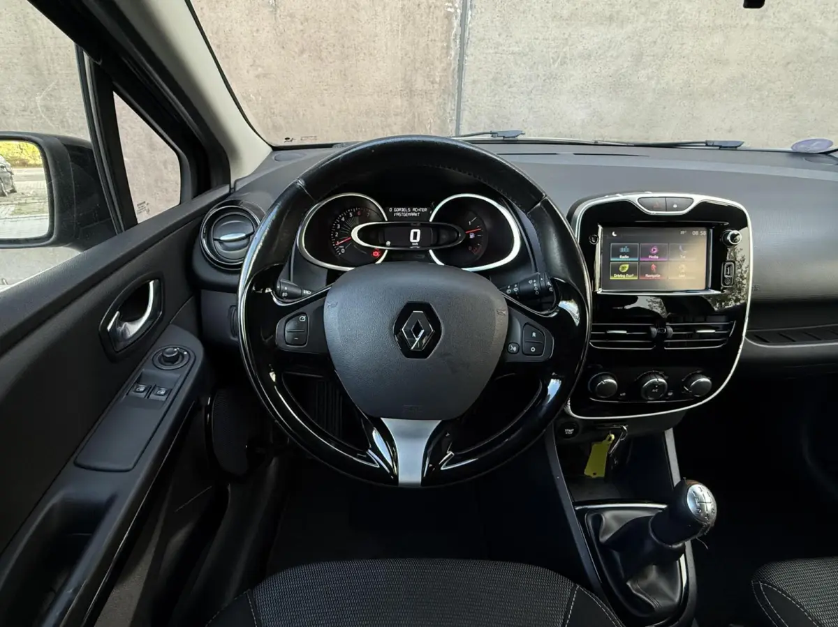 0.9 TCe Limited | Airco | Navigatie | DAB+ | Cruise control | Lichtmetaal |