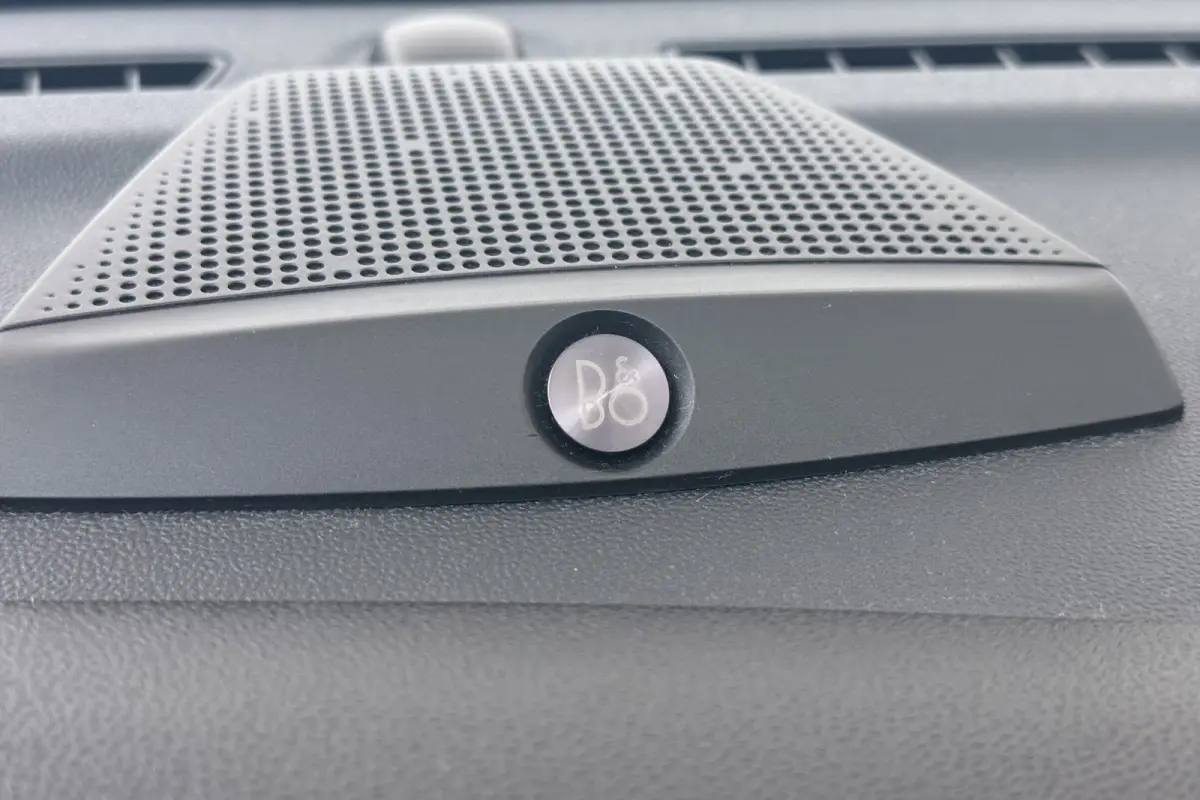 94 PK Active X Bang&Olufsen Climate Carplay Navi DAB