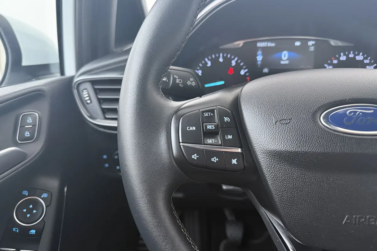 94 PK Active X Bang&Olufsen Climate Carplay Navi DAB