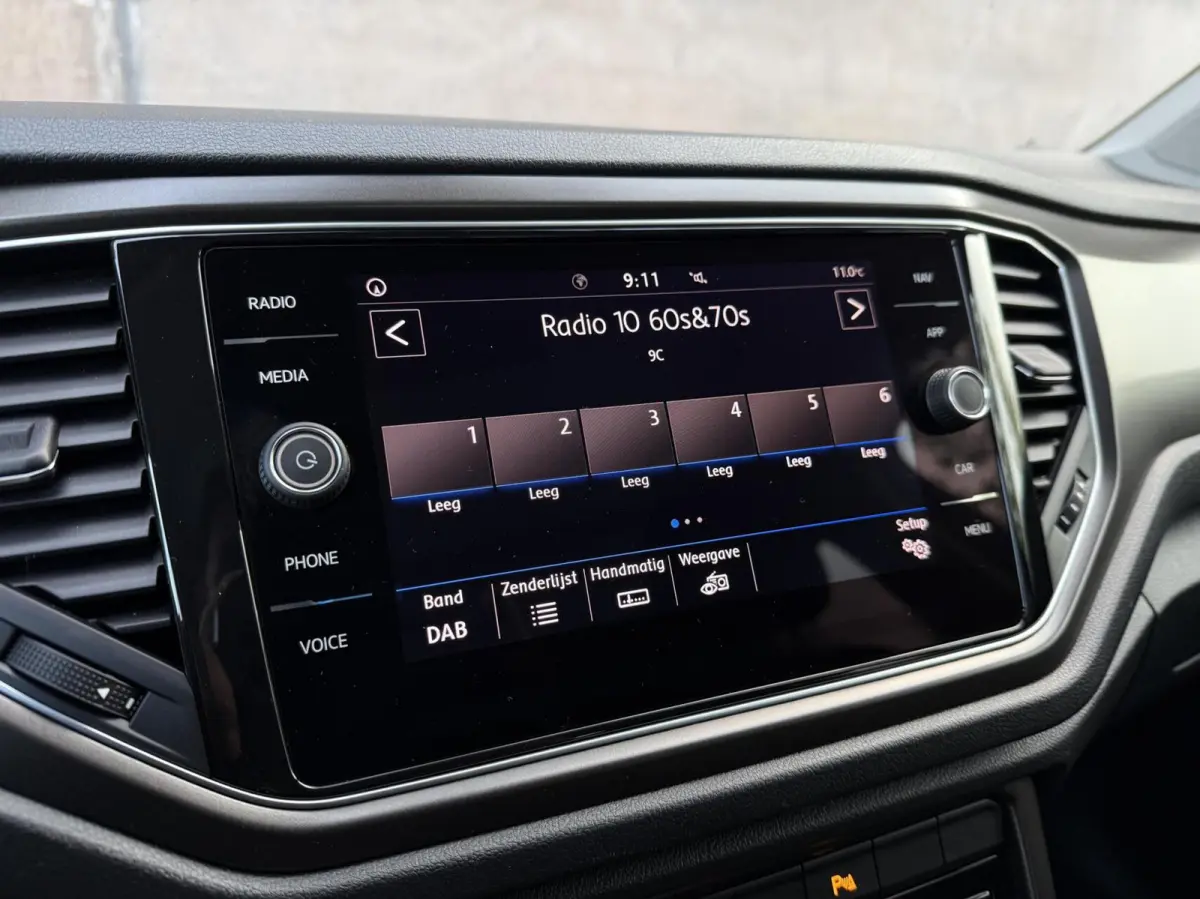 1.0 TSI Style | 1ste eigenaar | Panorama dak | CarPlay | Digitaal Dashboard | Adaptieve Cruise | DAB+ | Full LED |